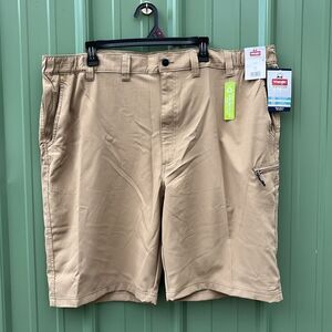 Men's Wrangler Outdoor Performance Lightweight Side Elastic Waist Shorts Size 46
